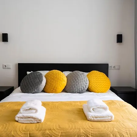 Almada Downtown 203 *