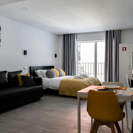 Apartment Almada Downtown 203